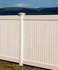 Heffner Vinyl Fence